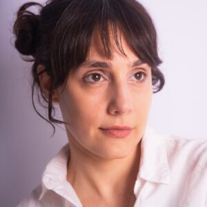 Taller anual: Hatha yoga y meditación con Candela Suarez (Turno tarde)